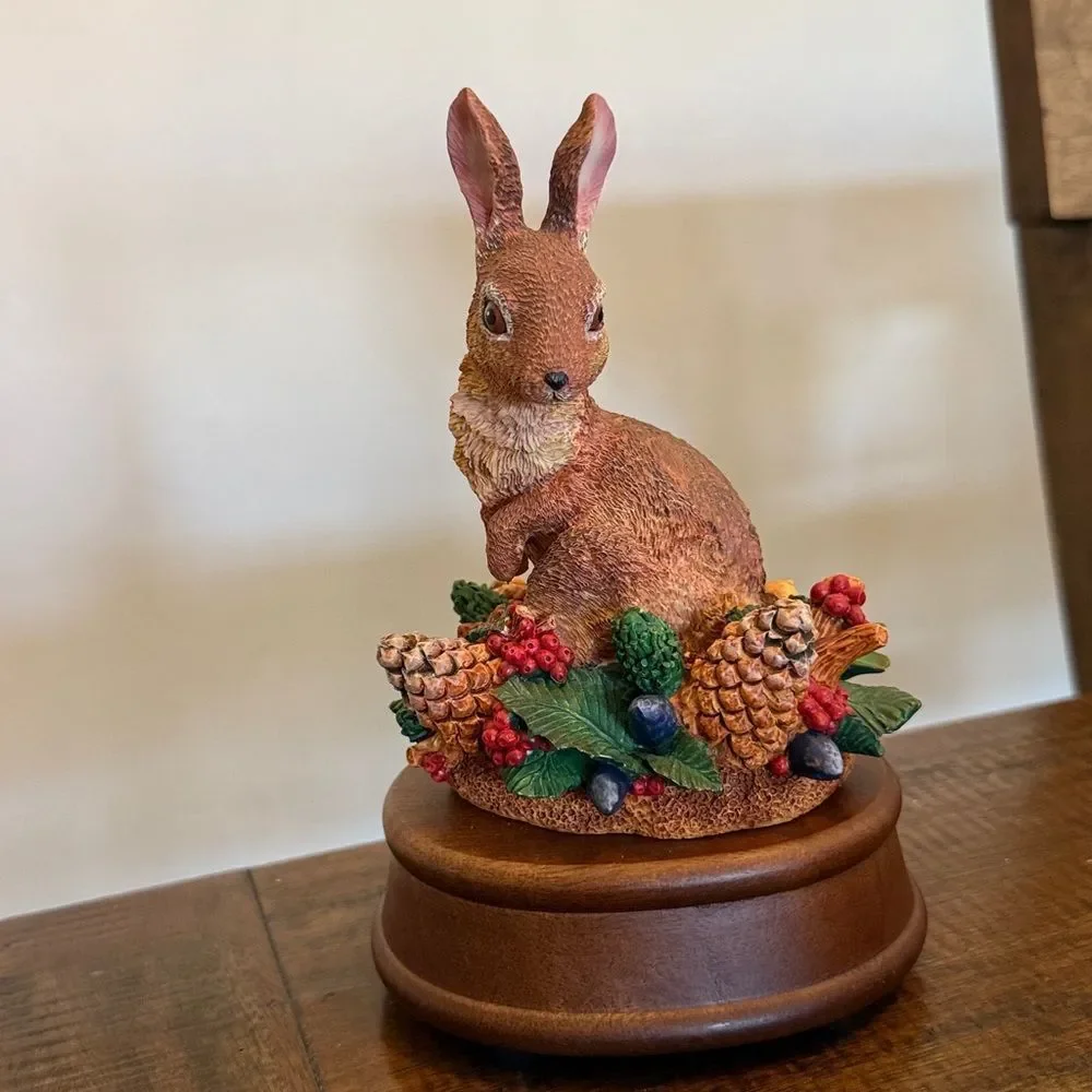 Vtg Winterthur 1996 Rabbit Bunny Music Box By Enesco - Picture 1 of 8